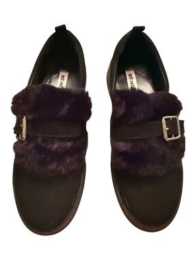 Women's Fur-Trim Slip-On Loafers in black